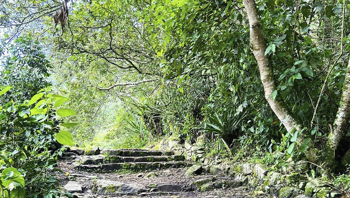 lucmabamba inca trail to llactapata